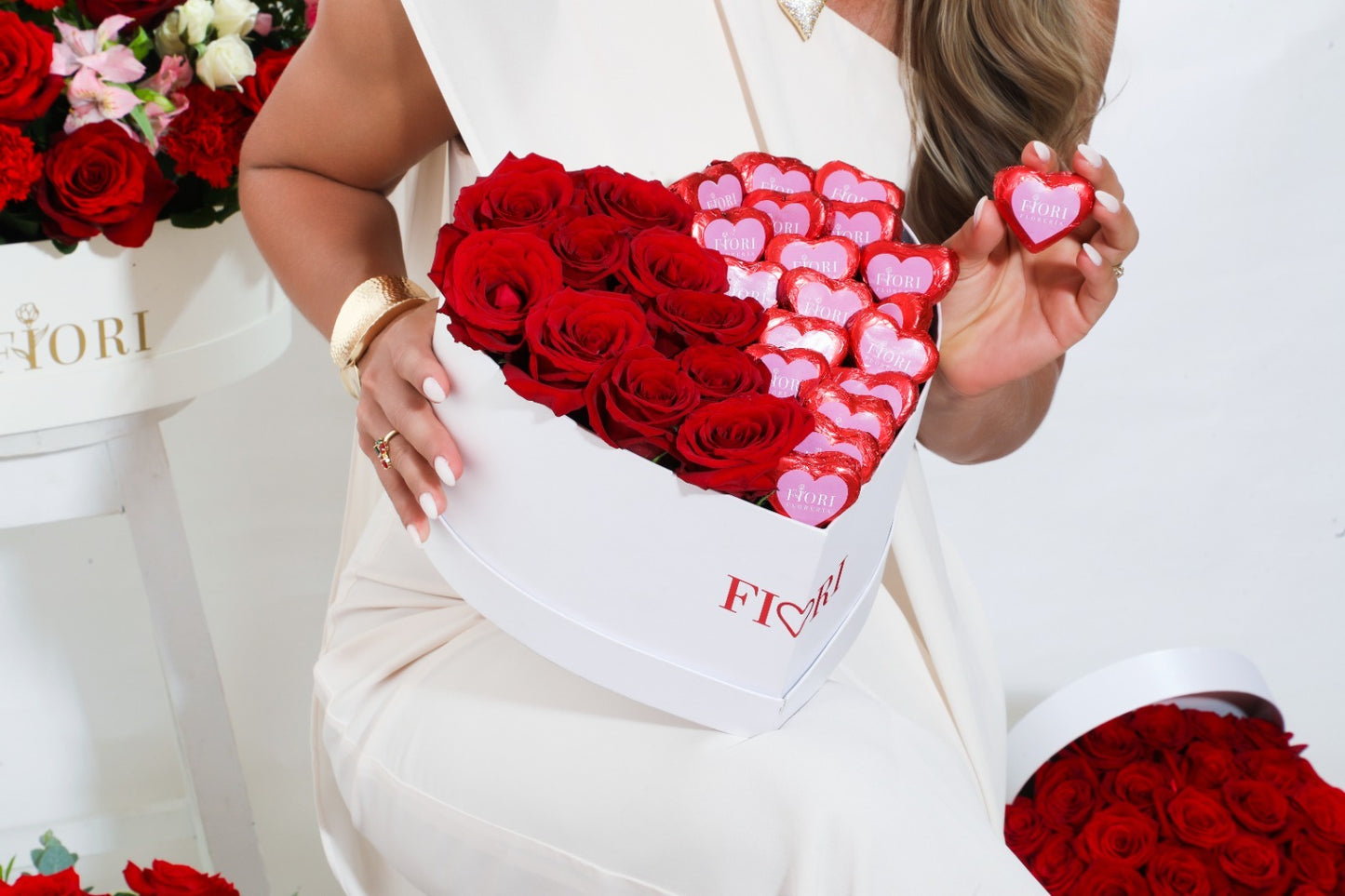 BOX 111 ( OPCIONES DE CAJAS EN BLANCO, BORDÓ, NEGRO, ROSA)