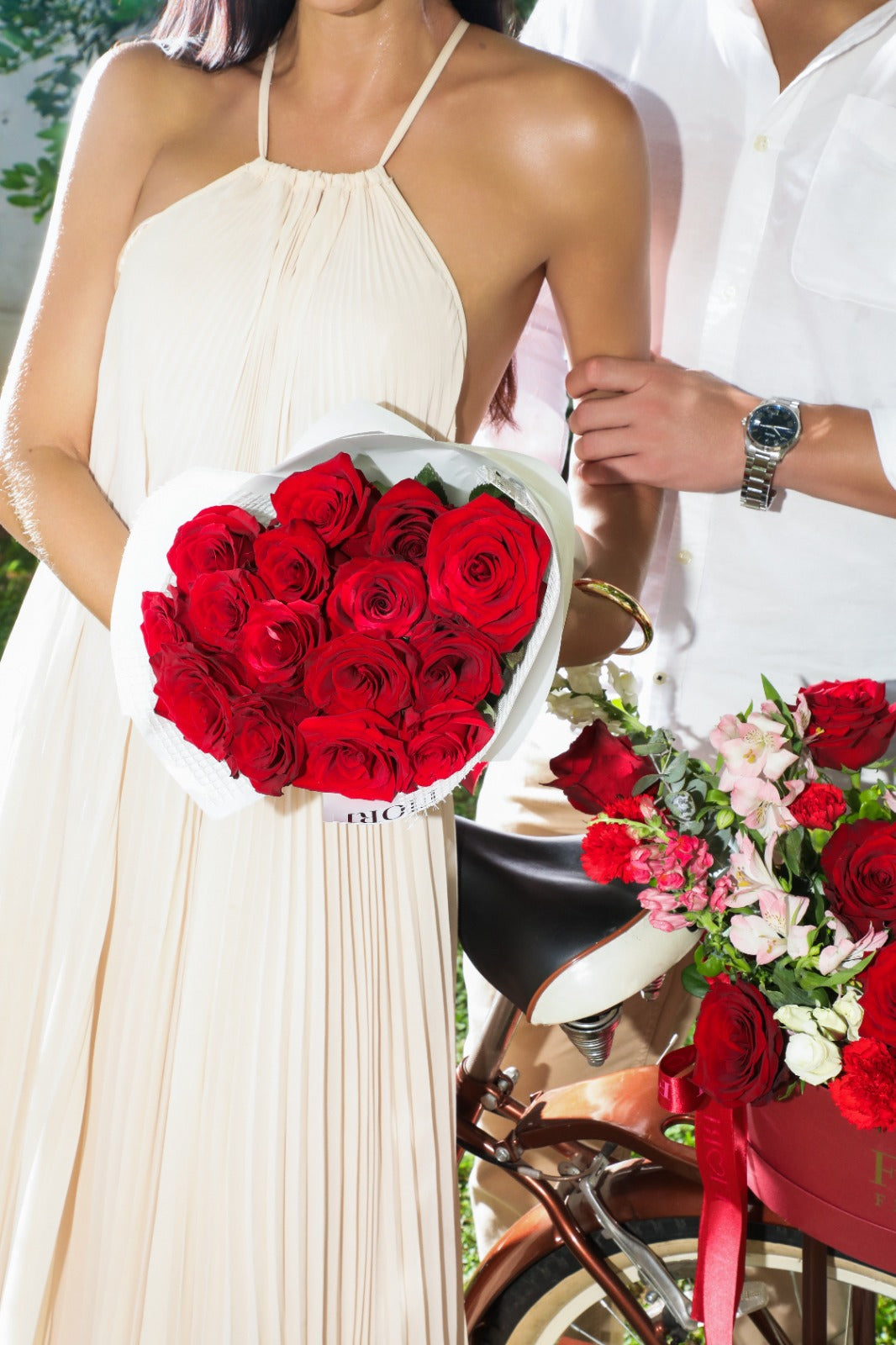 RA 120 (18 ROSAS ROJAS)