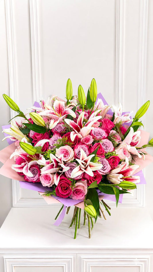 RA BUCHÓN DE LIRIOS Y ROSAS ROSASADAS / FUCSIAS