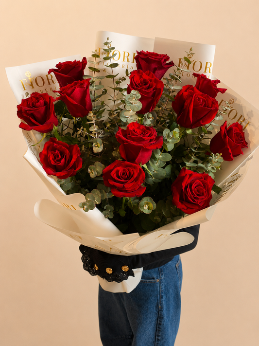 RA CASCADA 12 ROSAS CON PAPEL FIORI