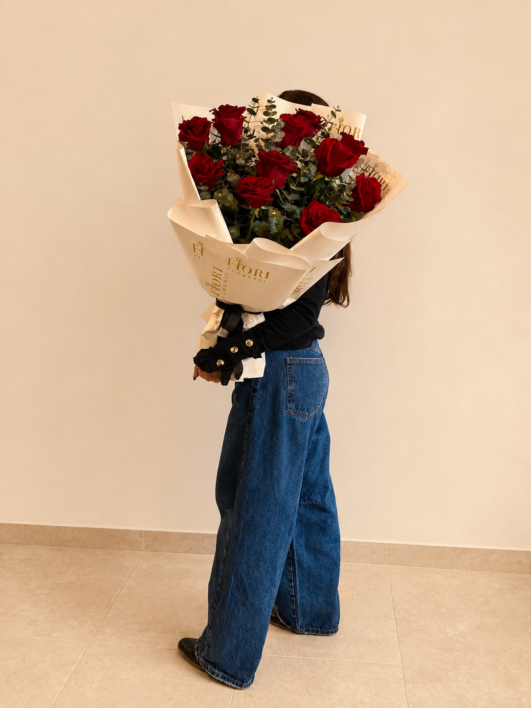 RA CASCADA 12 ROSAS CON PAPEL FIORI